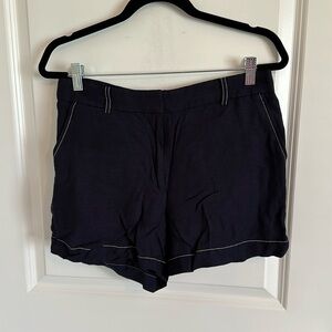 Ann Taylor navy shorts w/ contrast stitching